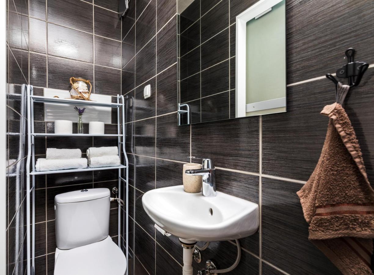 Studio Apartment Pinetree - มาลีโลชินจ์ ภายนอก รูปภาพ